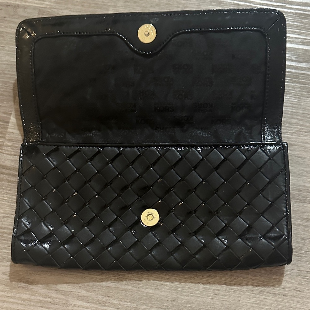 Michael Kors Black Woven Clutch - Picture 4 of 9